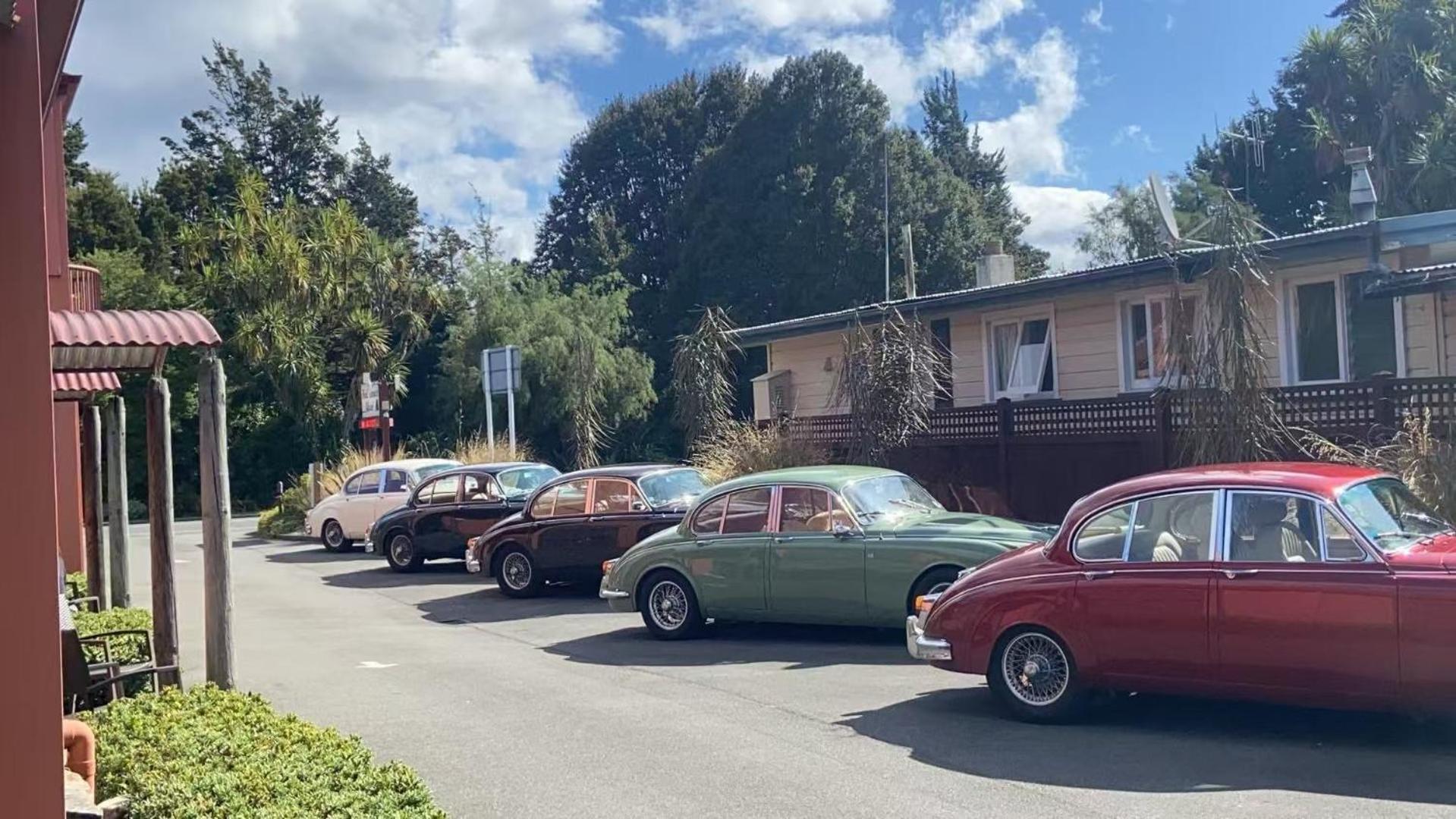 Red Tussock Motel Te Anau Kültér fotó